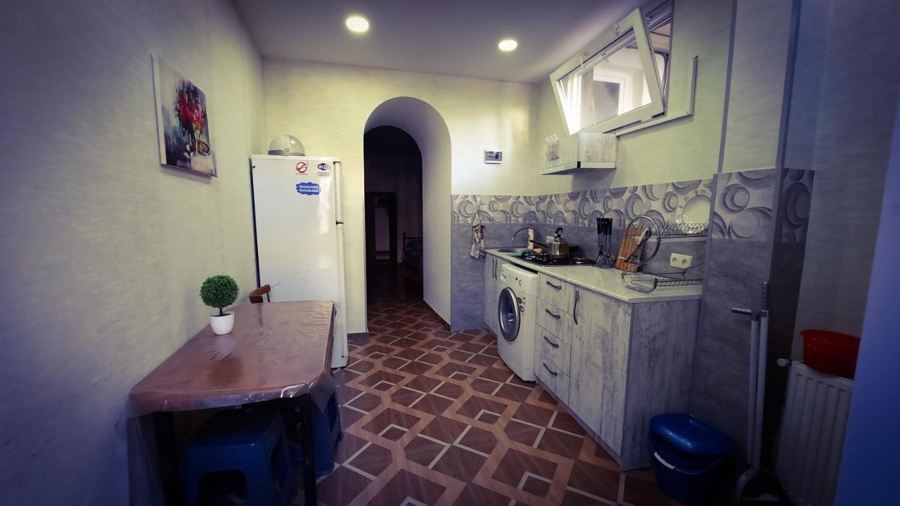 G&M Apartment Tbilisi Bagian luar foto