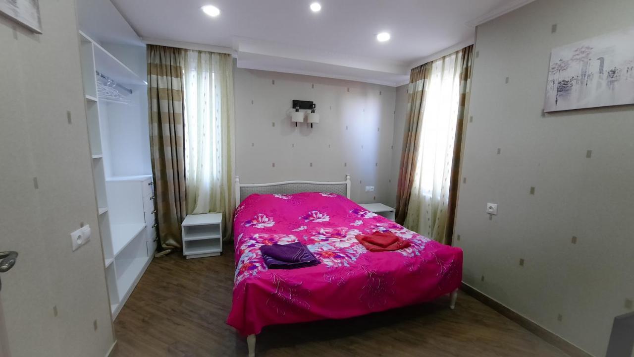 G&M Apartment Tbilisi Bagian luar foto